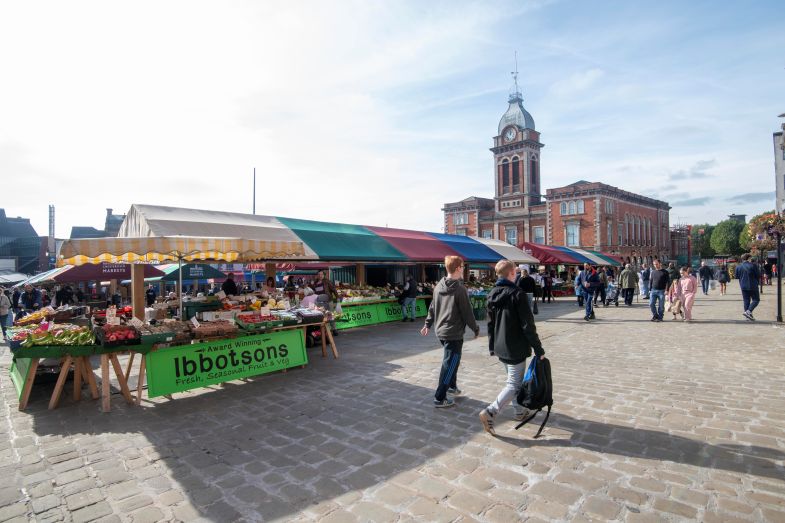 Chesterfield Market top row