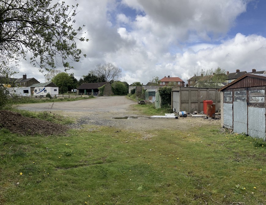 Garage plot at Duckmanton