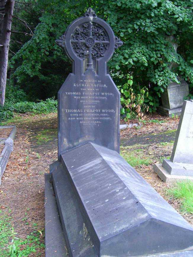 Spital Cemetery gravestone of Thomas Philpot Wood and his wife Esther