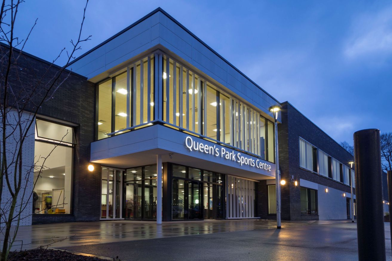 Queen's Park Sports Centre